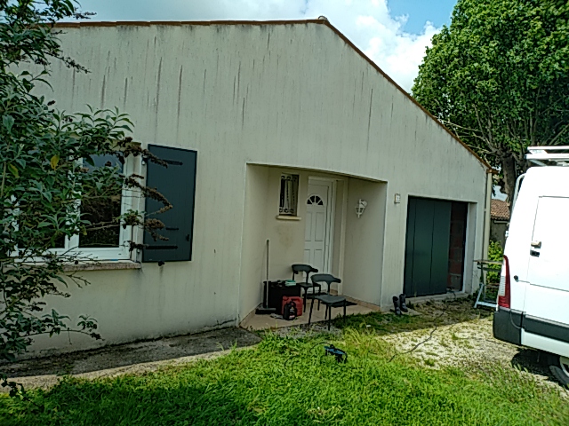 Volets alu ral 7016 - Menuiserie Bordier