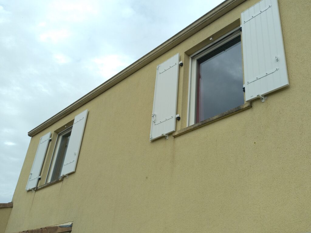 Volets pvc blanc - Menuiserie bordier