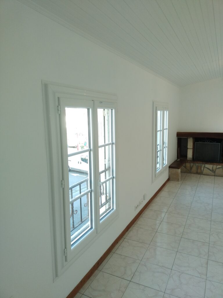 Fenêtre 2 vantaux - Menuiserie Bordier