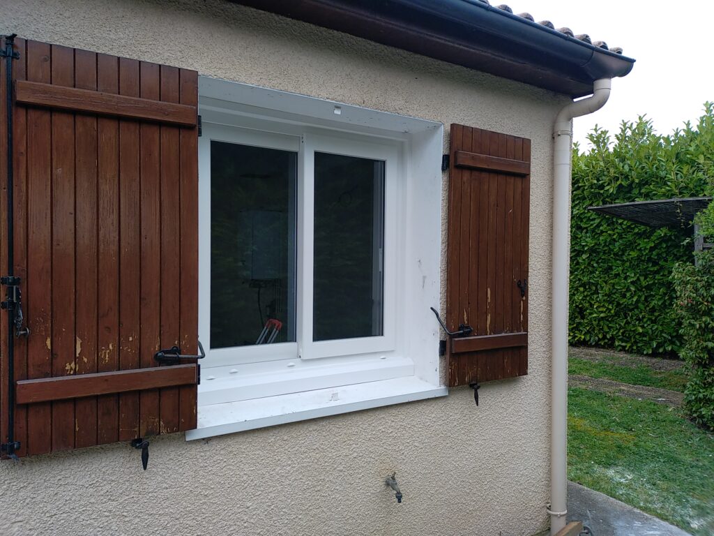 Fenêtre PVC coulissante - Menuiserie Bordier