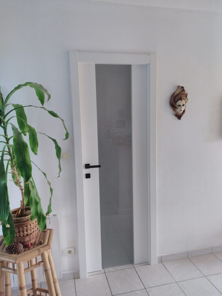 PORTE D'INTÉRIEUR VITRÉE- Menuiserie Bordier