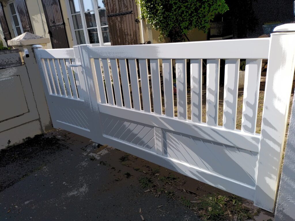 PORTAIL PVC - Menuiserie Bordier