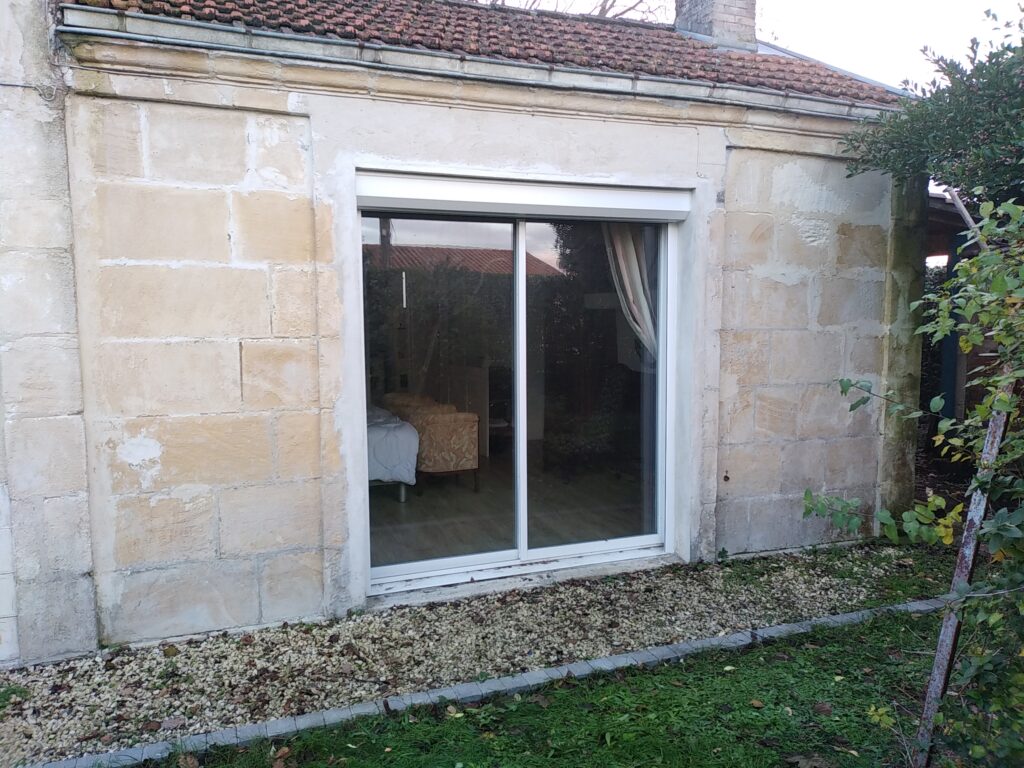 Volet roulant électrique - Menuiserie Bordier